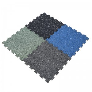 Αλληλοσυνδέοντας καουτσούκ χαλάκια